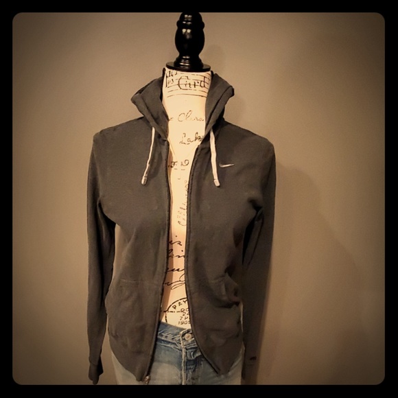Nike Tops - Nike Hoodie
